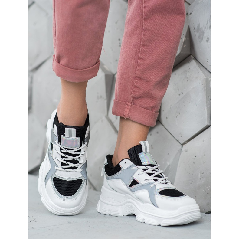 Sweet Shoes Knutna sneakers vit svart 1