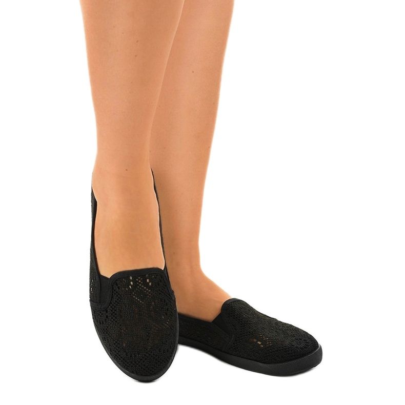 HJ1709 svarta slip-on openwork sneakers 1