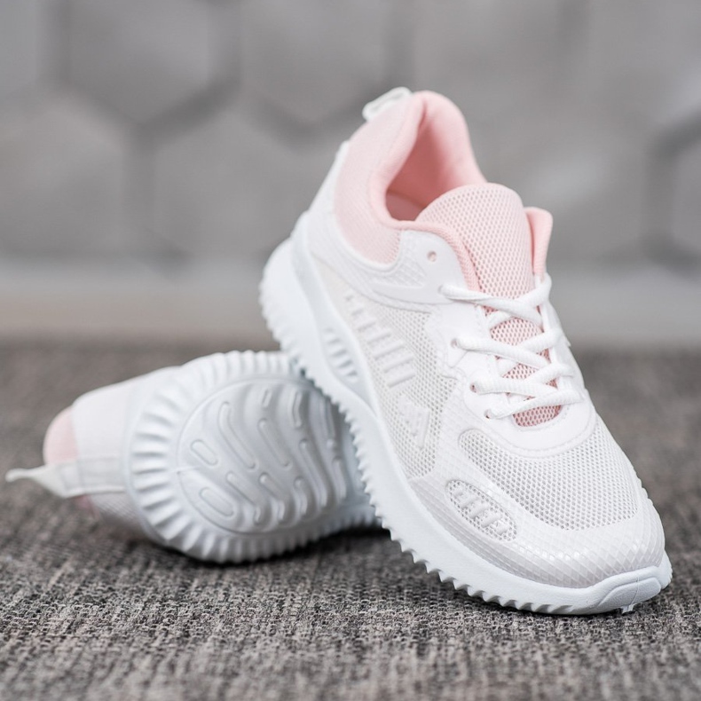 SHELOVET Sneakers med mesh vit 1
