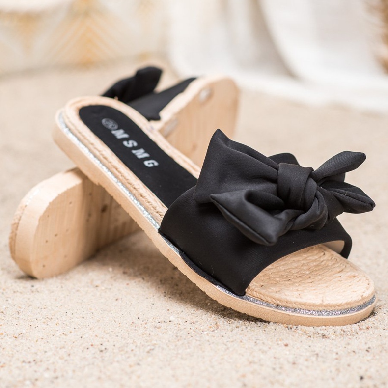 SHELOVET Snygga svarta tofflor 1