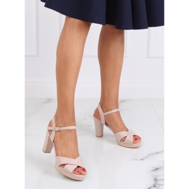 Beige högklackade sandaler WD99P Beige 2