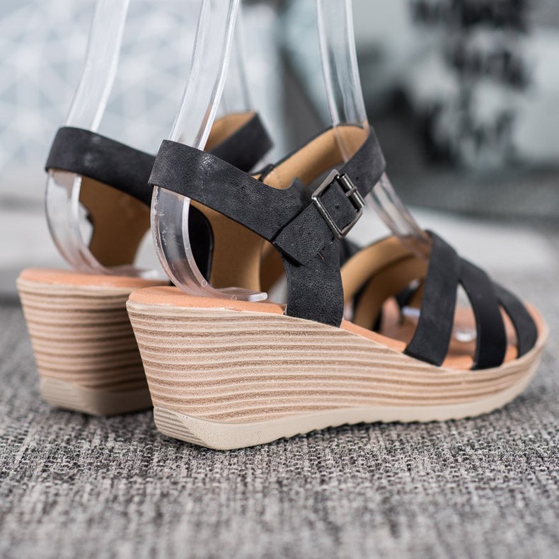 Sea Elves Lätta sandaler tillverkade av ekoläder svart 1