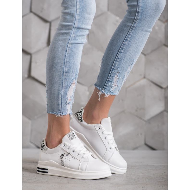 SHELOVET Sportskor tillverkade av ekoläder vit 1