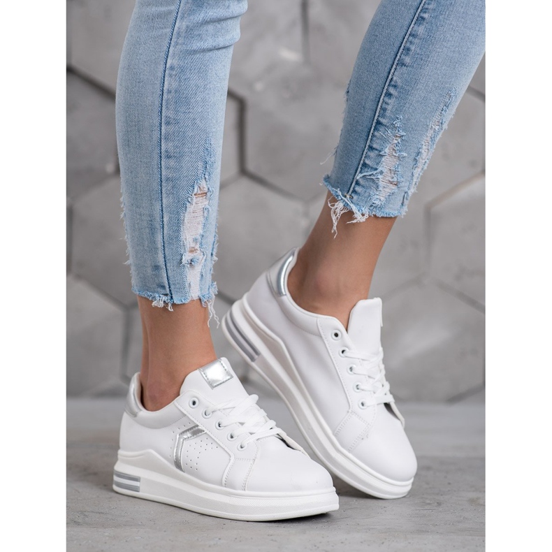 SHELOVET Sportskor tillverkade av ekoläder vit 1