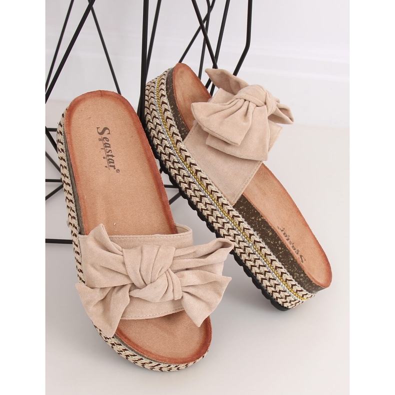 Tofflor med hög sula beige CK137P Beige 1