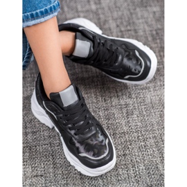 SHELOVET Lätta sneakers svart 1