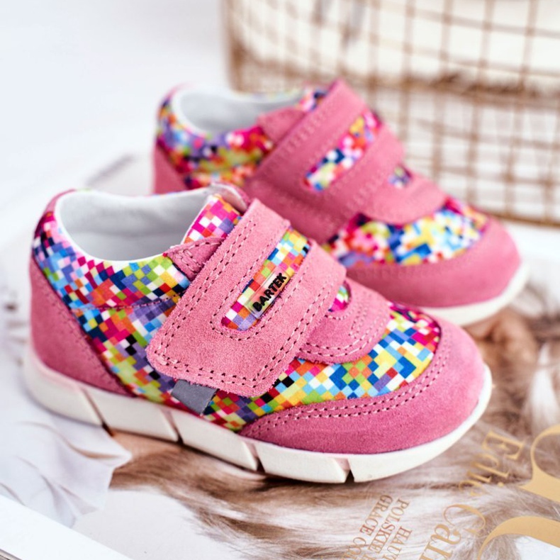 Bartek S.A. Barnskor för tjejer Rosa Bartek T-71949 / S19 1