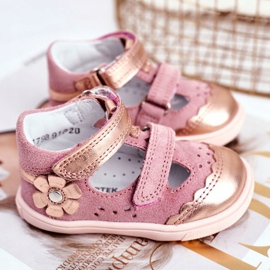 Bartek S.A. Barnsandaler för tjejer Profylaktiska Bartek T-81798-7 / 91P rosa 2