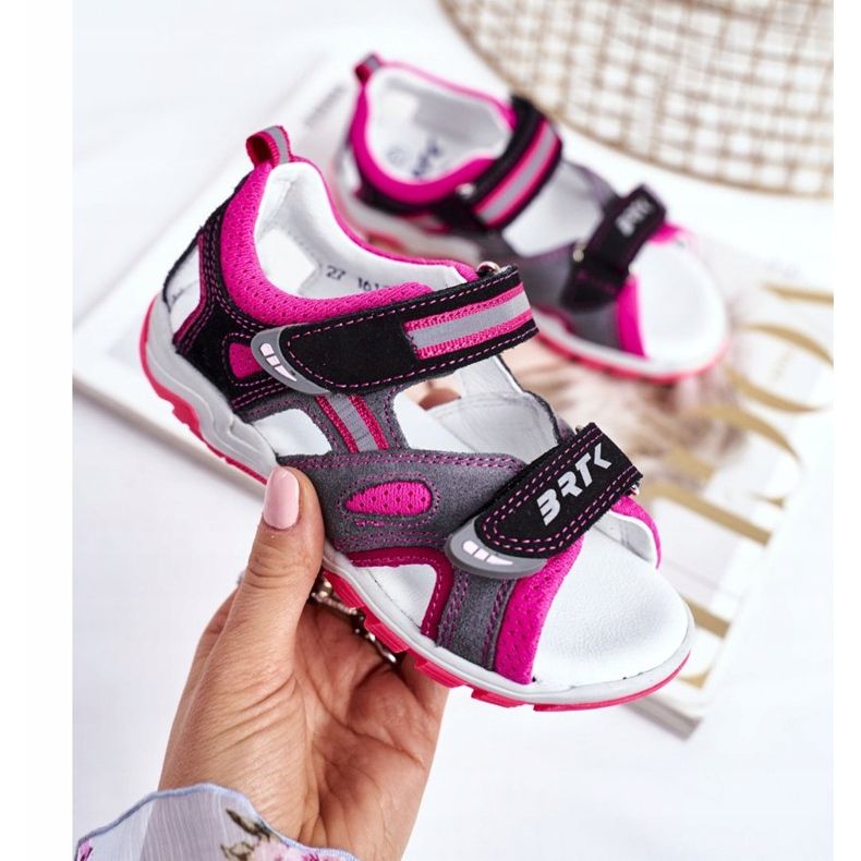 Bartek S.A. Barnsandaler för tjejer Profylaktiska Bartek T-16176-7 / 77G svart rosa grå 2