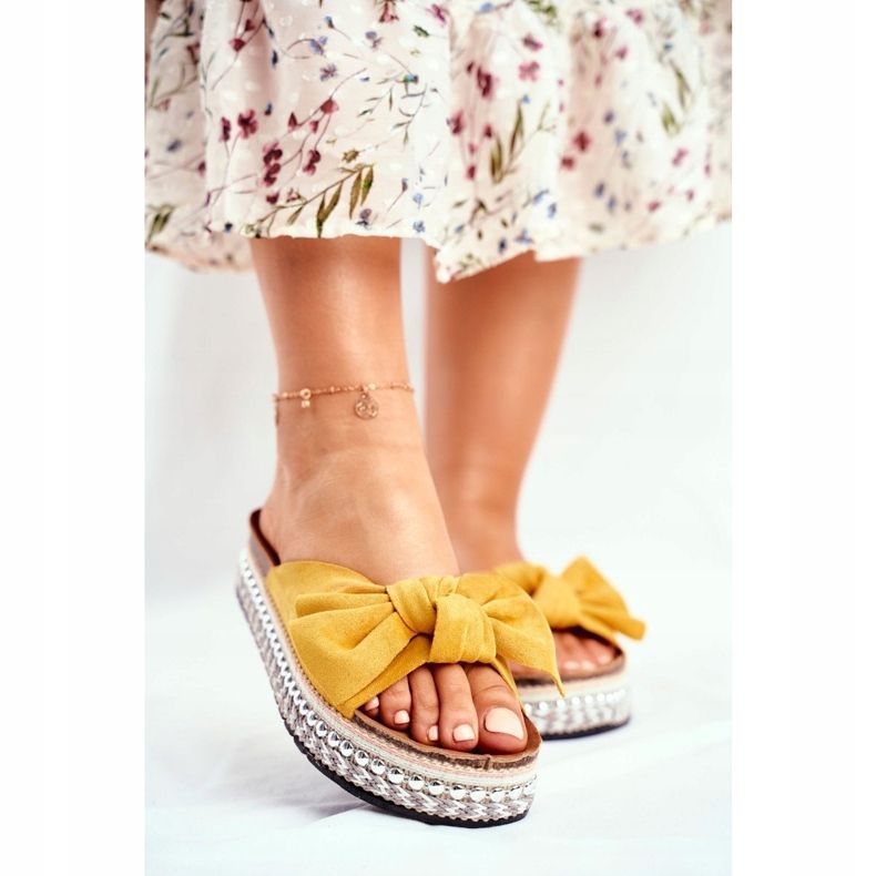 PS1 Dam Tofflor Gul Mortigo 1