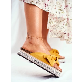 PS1 Dam Tofflor Gul Mortigo 2