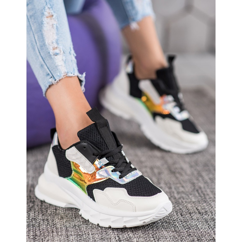 Mannika Trendiga sneakers med mesh svart 1