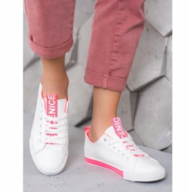 SHELOVET Sneakers med Eco Leather Nice vit 1