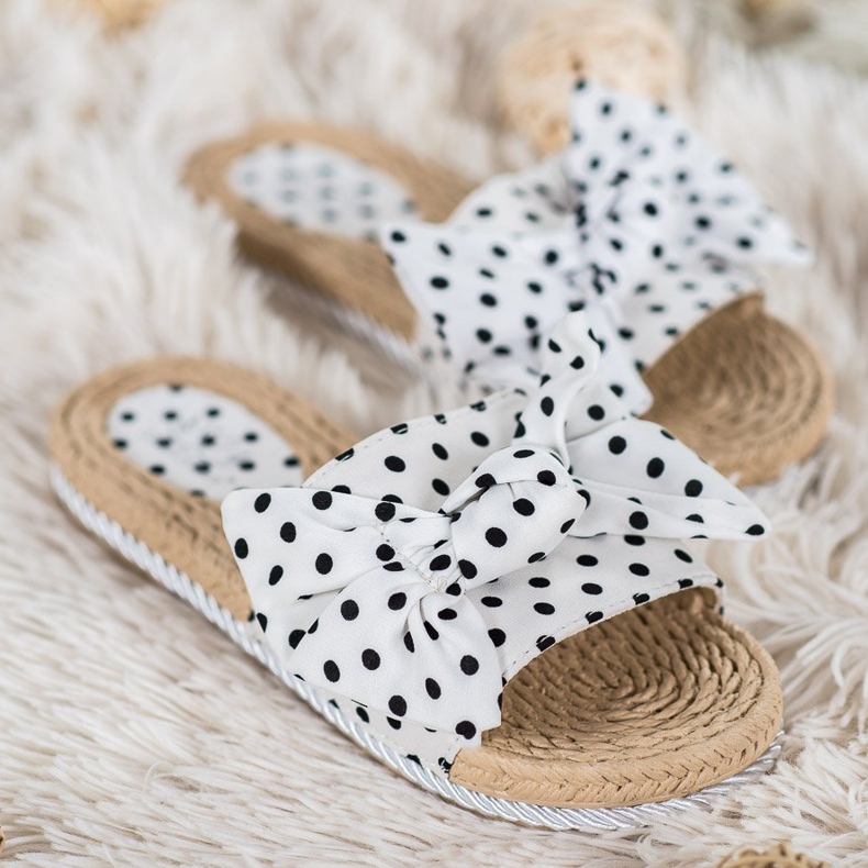 Small Swan Trendiga tofflor med rosett vit 1