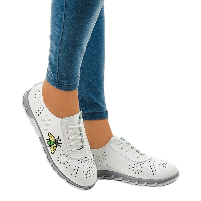 Vita genomskinliga sneakers med avtrycket JH81171-1 1