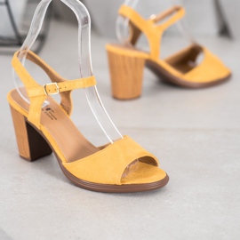 SHELOVET Gula mockasandaler 2