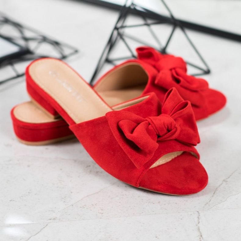 SHELOVET Röda flip-flops på en platt klack 1