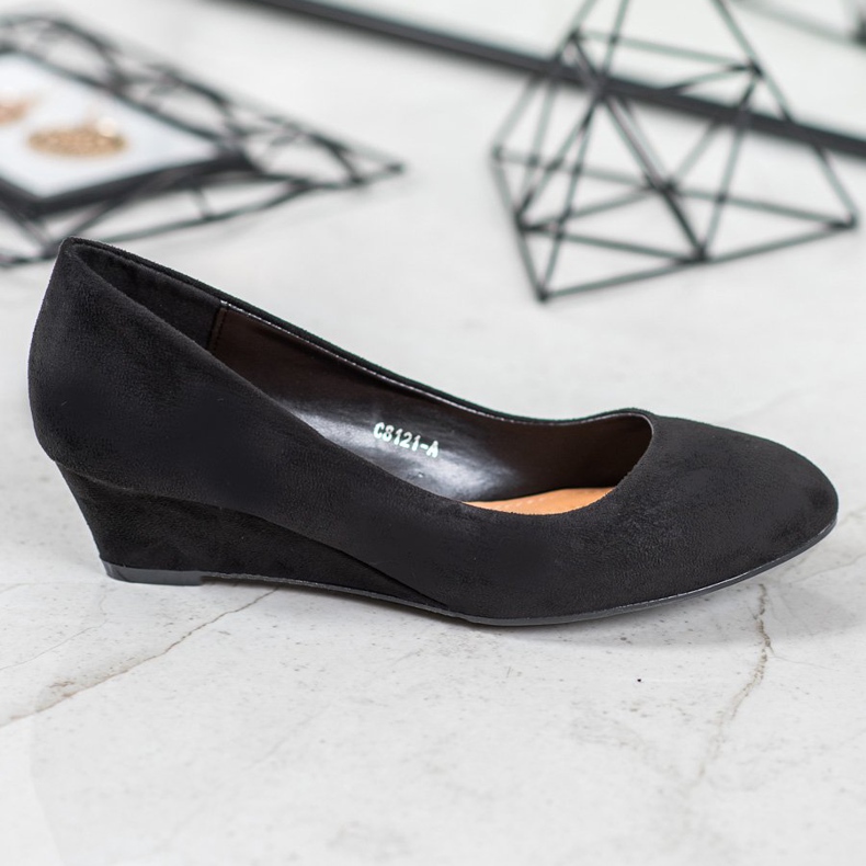 SHELOVET Svarta kilpumpar 2