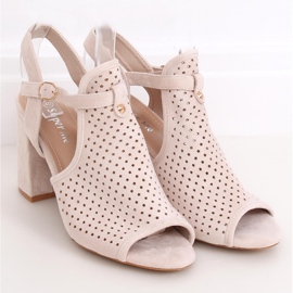 Openwork beige högklackade sandaler LL79 Beige 1