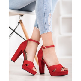 Clowse Röda sandaler med höga klackar 1