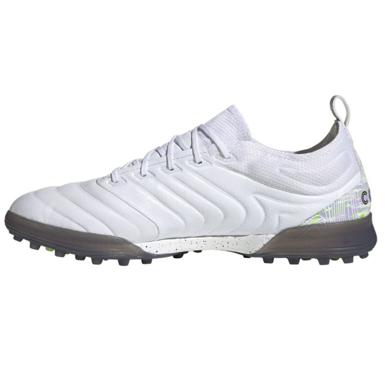 Adidas Copa 20.1 Tf M G28635 fotbollsskor röd vit 1