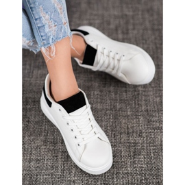 SHELOVET Casual sportskor vit svart 1