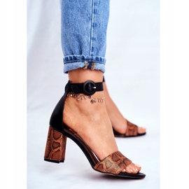 Kvinnors sandaler Maciejka Läder Orange Reptil 04235-18 / 00-5 brun svart 2