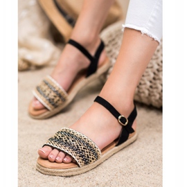 SHELOVET Lätta flätade sandaler beige svart 1