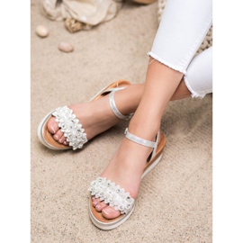 Mannika Eleganta kilar med dekorationer grå 2