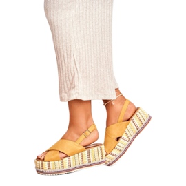 ADY Kvinnors sandaler på kil Espadrilles gul sandig 3