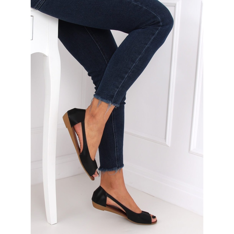 Svart NH-23P Svarta ballerina exponerade 1