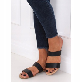 Svarta raka tofflor S060074 Svart 1