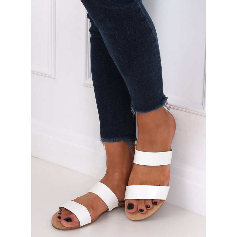 Enkla vita tofflor S060074 Vit 1