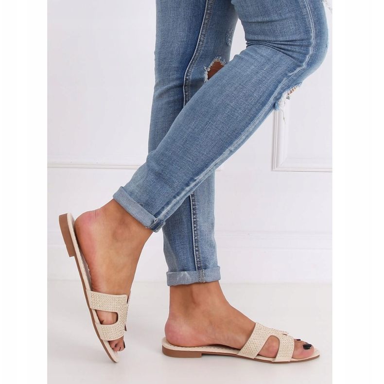 Beige tofflor för kvinnor Q-88 Beige 2