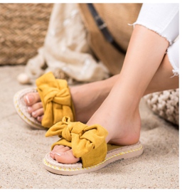 Anesia Paris Snygga mocka tofflor gul 2