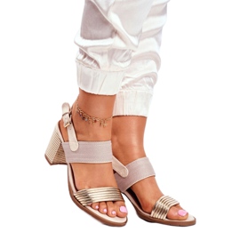 EVE Kvinnors sandaler på stolpen Beige och Golden Emmy gyllene 1