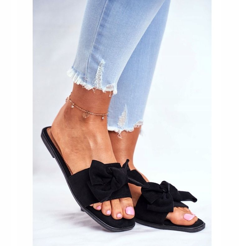 Malaysia tofflor för kvinnor med svarta rosetter 1