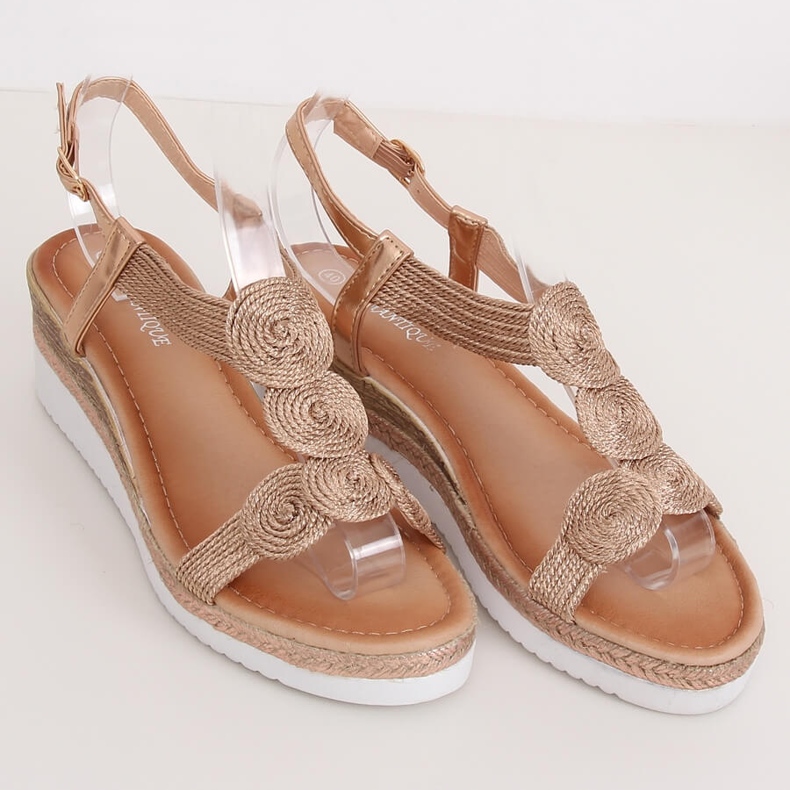 Champagne damsandaler L6628 Champagne mångfärgad 1