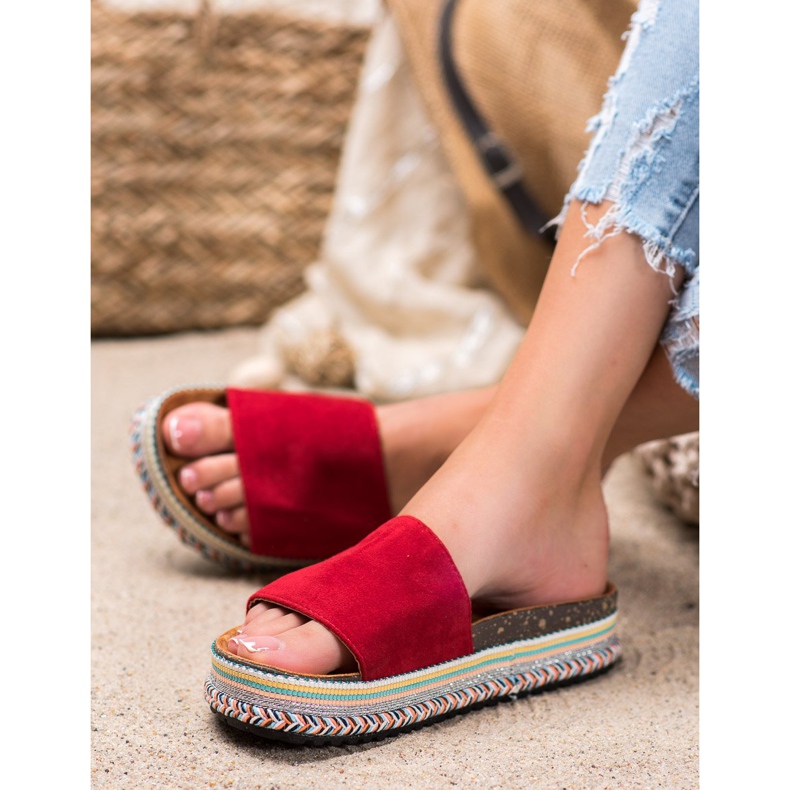 Renda Tofflor På Plattformen röd 2