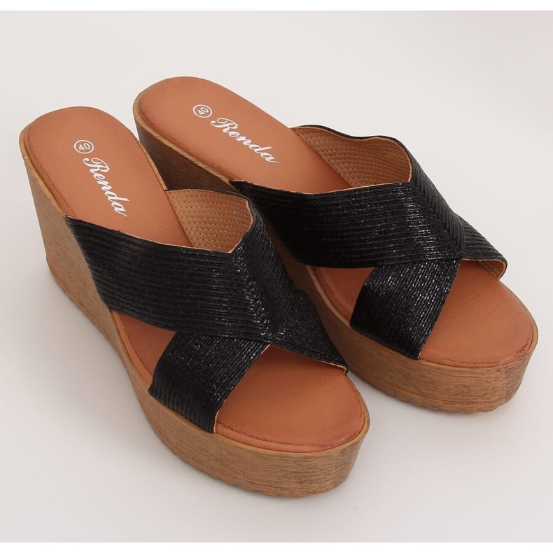 Svart Svarta tofflor 10-235 Svart 1