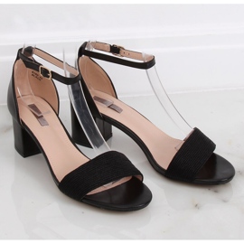 Svarta högklackade sandaler 8160 Svart 2