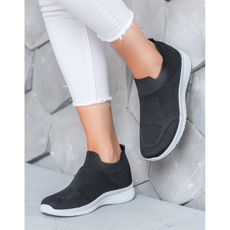 SHELOVET Slip-on sneakers svart 1