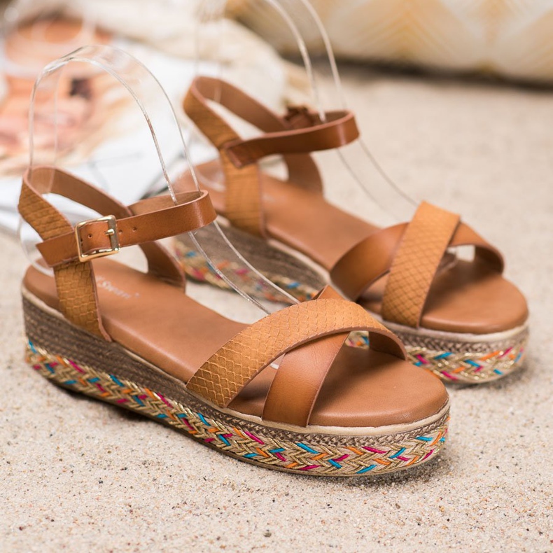 Small Swan Trendiga sandaler med ekoläder brun 2