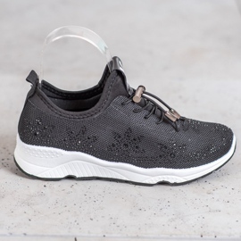 SUPER COOL Svarta sneakers med kristaller 2