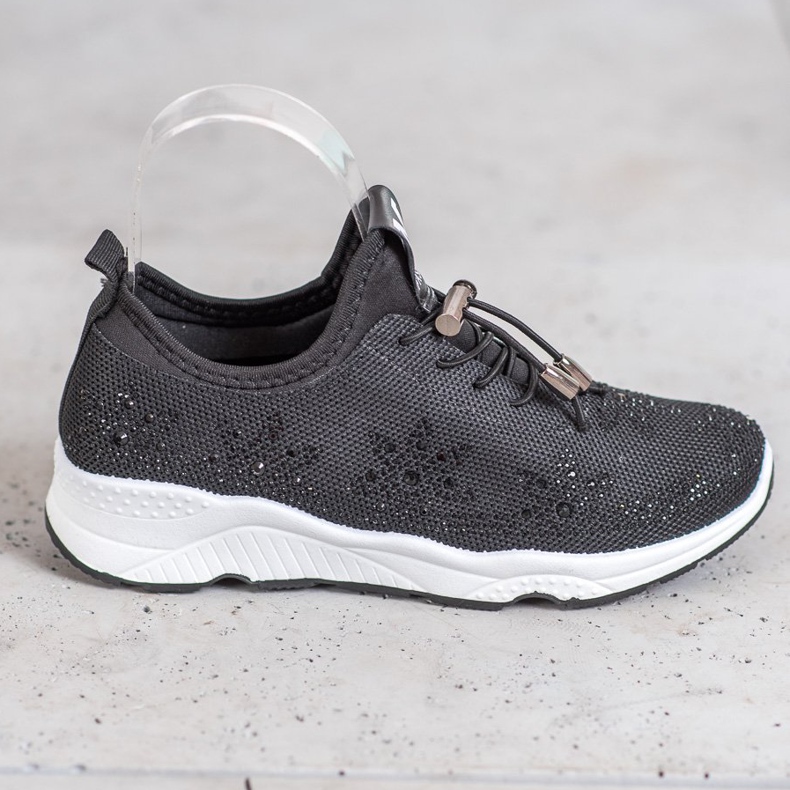 SUPER COOL Svarta sneakers med kristaller 2