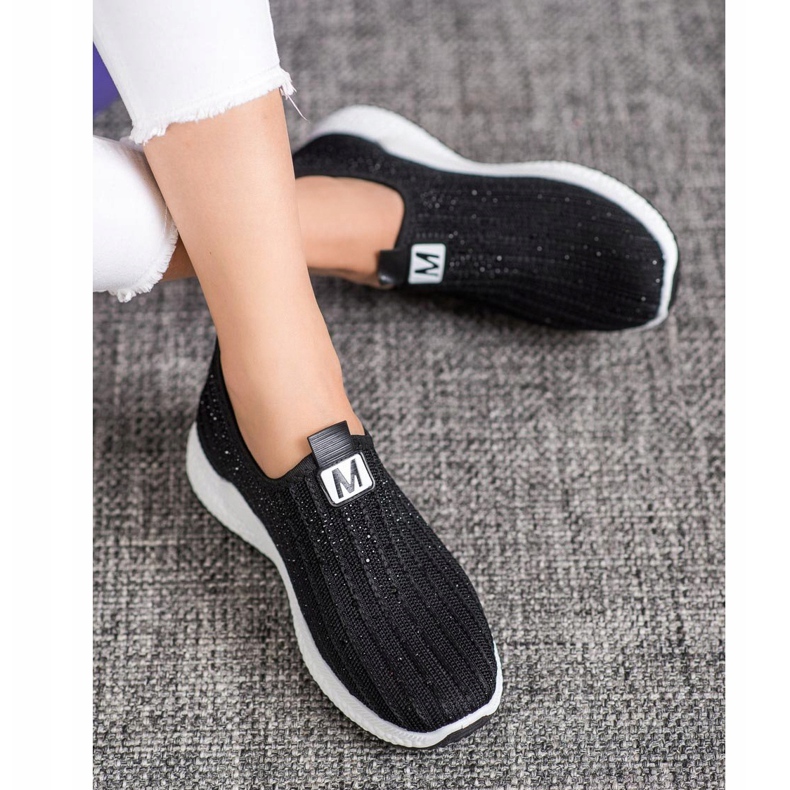 SHELOVET Svarta skor med kristaller 2