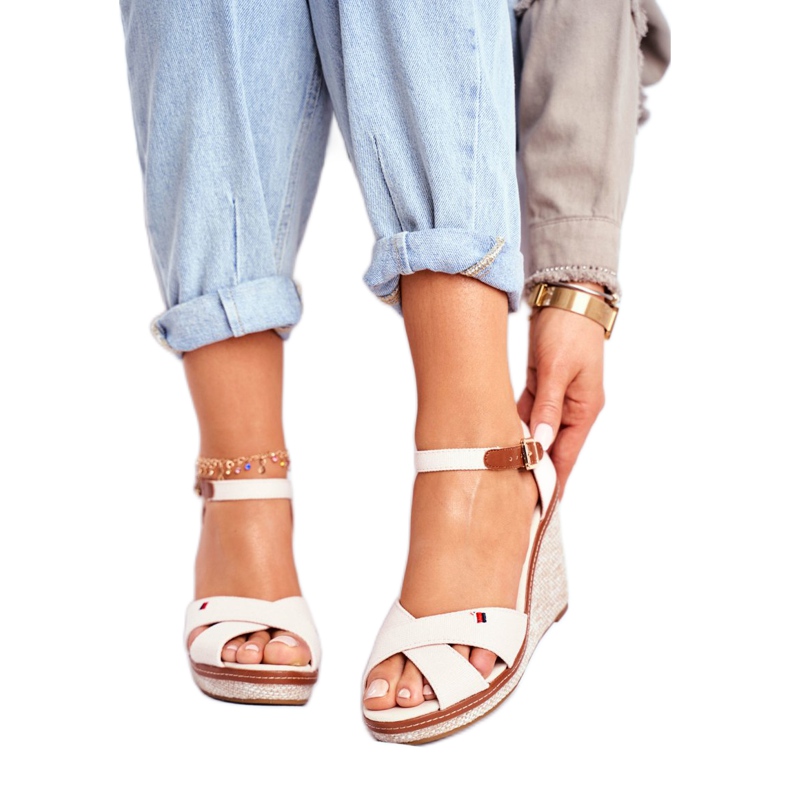 SEA Sandaler för kvinnor på kil Beige LaMane 2