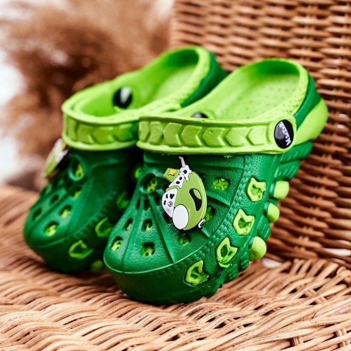 Barnens Green Foam Crocs Green Plane Donald grön 1