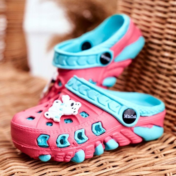 Barntofflor Foam Crocs Röd Isbjörn Oddie blå 1