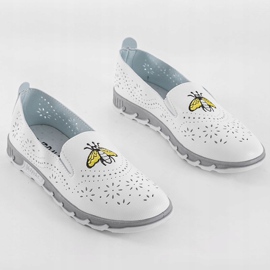 Vita openwork sneakers med avtrycket JH81172-1 1